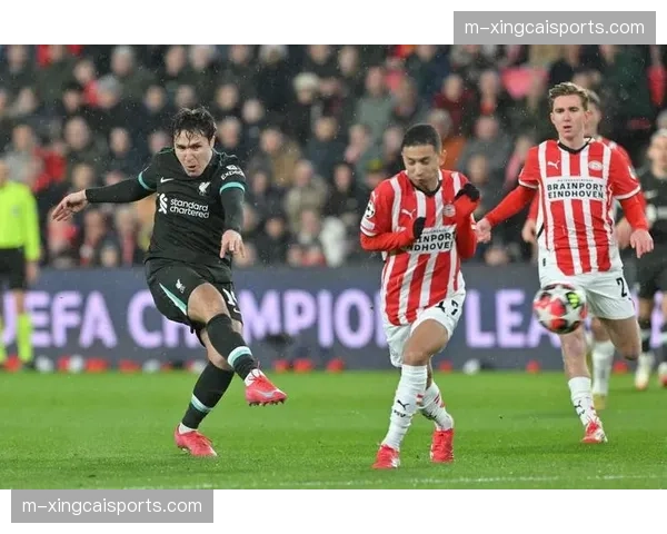 利物浦基耶萨身体不适未随队 意大利边锋因疾病缺席比赛 利物浦基耶萨身体不适未随队 意大利边锋因疾病缺席比赛